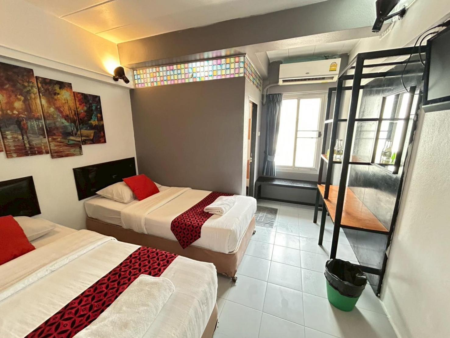 מלון בנגקוק Casa Picasso Near Chabad House מראה חיצוני תמונה
