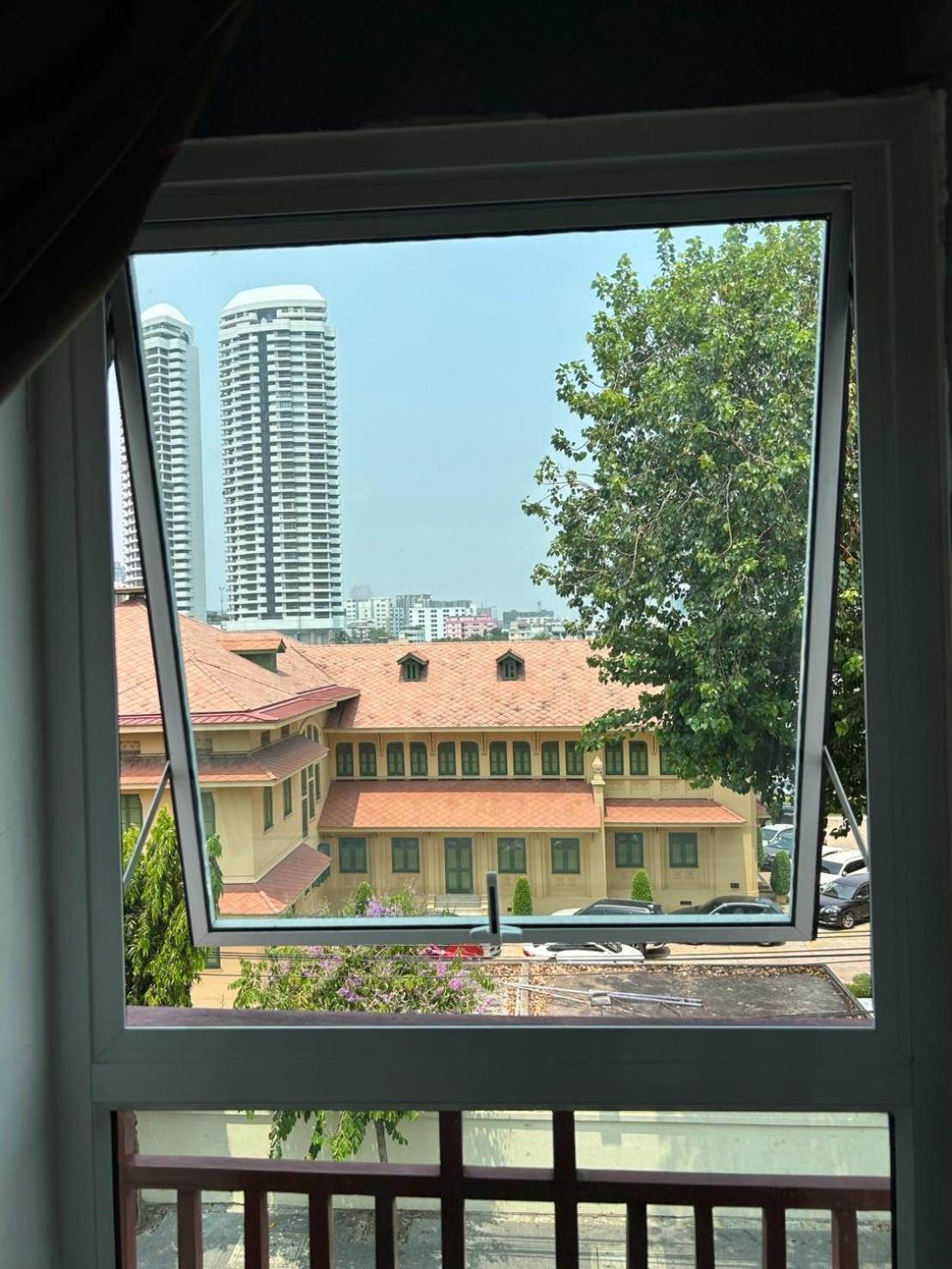 מלון בנגקוק Casa Picasso Near Chabad House מראה חיצוני תמונה