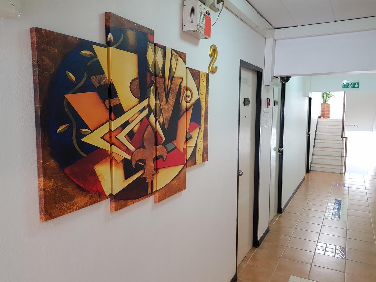 מלון בנגקוק Casa Picasso Near Chabad House מראה חיצוני תמונה